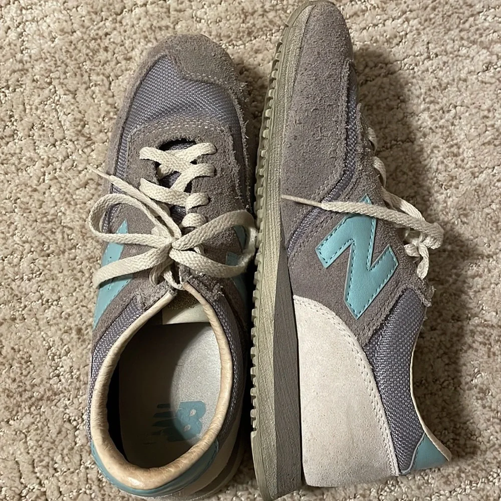Classic new balance sneakers - Picture 2 of 2